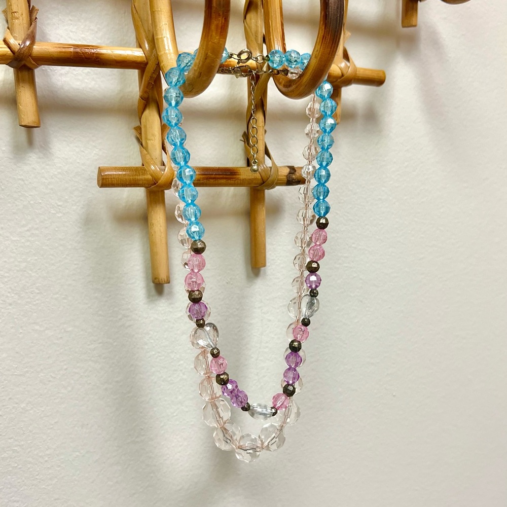 60s Vintage 🩵✨ Faceted & Heart-Shaped Acrylic Bead Necklaces (2)